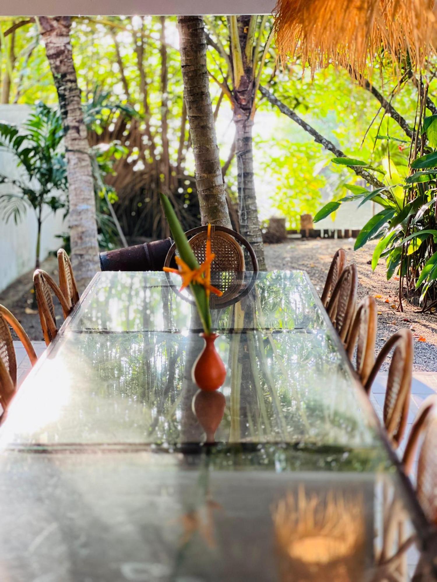 Water'S Edge Villa Ahangama Exterior photo